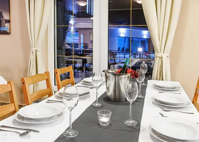 Sport Hotell 3*
